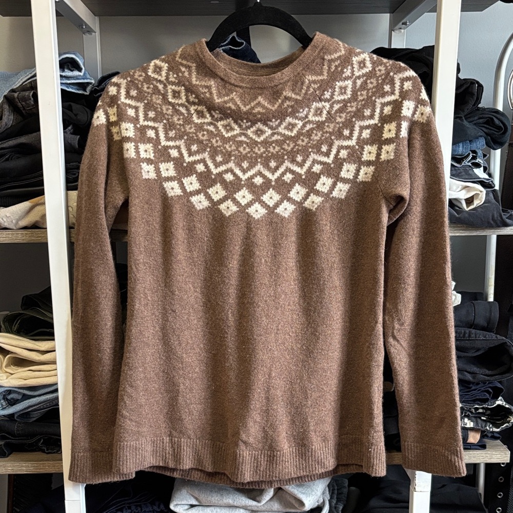 L.L. Bean Light Brown Cash­mere Ladies Fair Isle Sweater